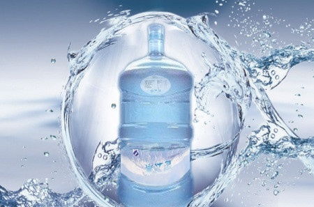桶裝水與水健康 揭秘謠言與真相